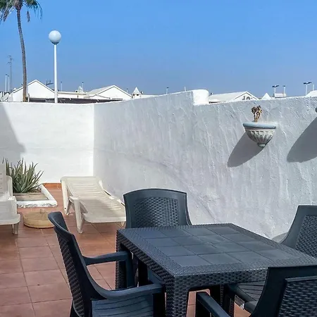 Acogedor Y Encantador Apartamento Puerto Del Carmen Апартаменты *